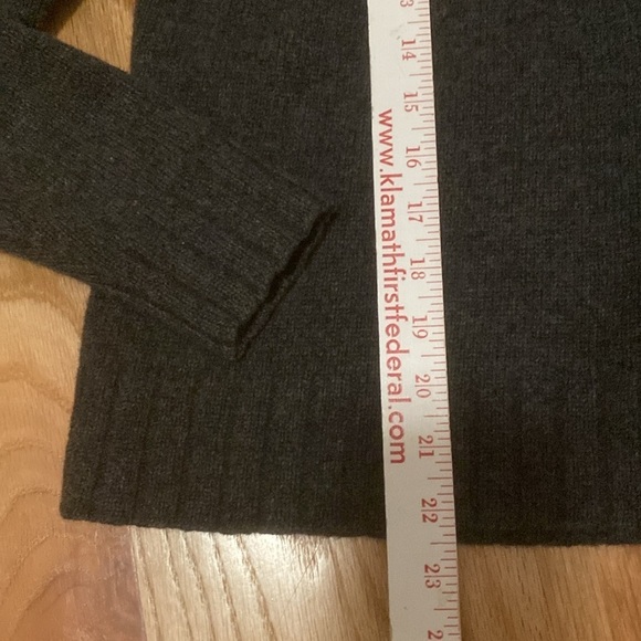 Woolrich Fair Isle Popover Sweater Womens M Onyx Heather Lambs Wool Nordic - Picture 9 of 10